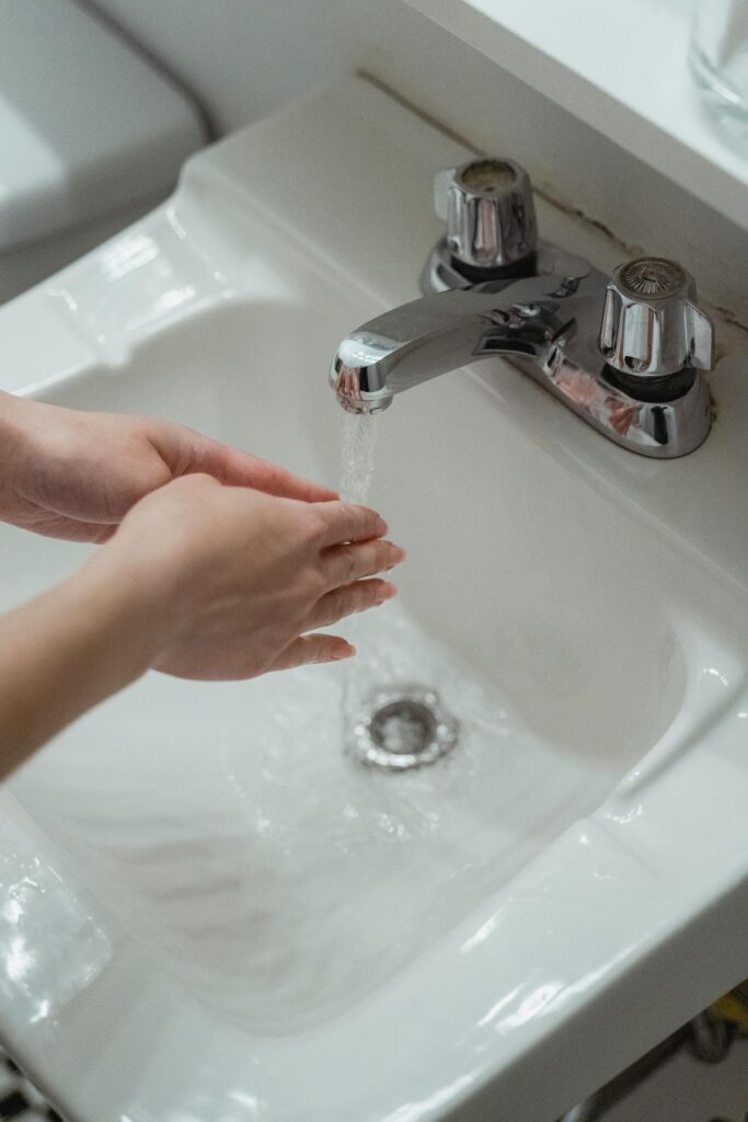Dicas Essenciais para Identificar e Consertar Vazamentos em Casa